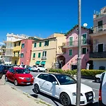 La Casa Di Tina A 20 Metri Dal Mare Apartamento