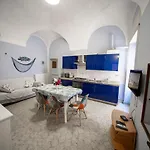 Apartamento La Casa Di Tina A 20 Metri Dal Mare