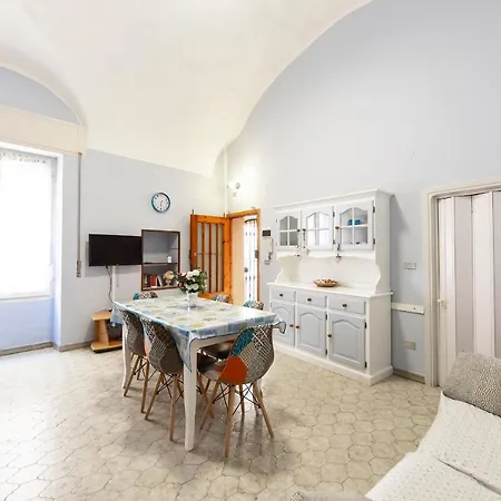 La Casa Di Tina A 20 Metri Dal Mare Santo Stefano al Mare