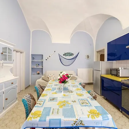 La Casa Di Tina A 20 Metri Dal Mare *
