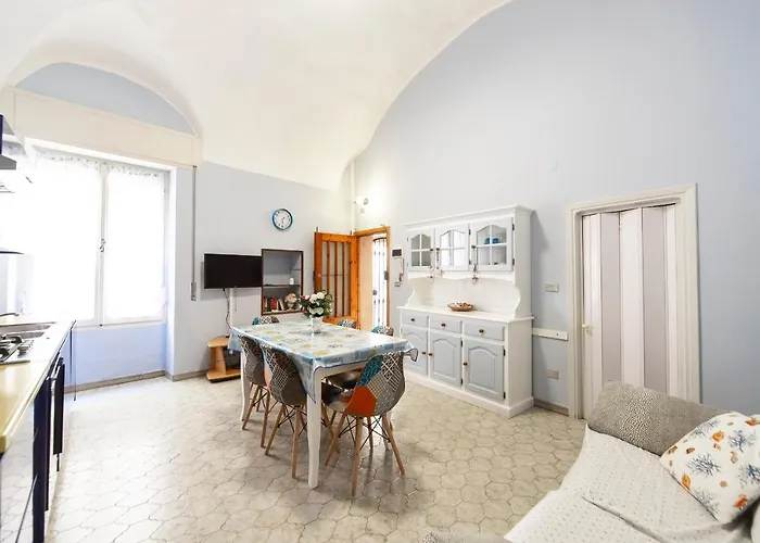 La Casa Di Tina A 20 Metri Dal Mare Santo Stefano al Mare