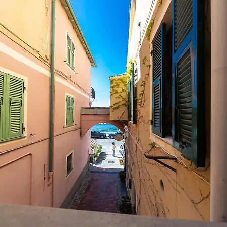 La Casa Di Tina A 20 Metri Dal Mare