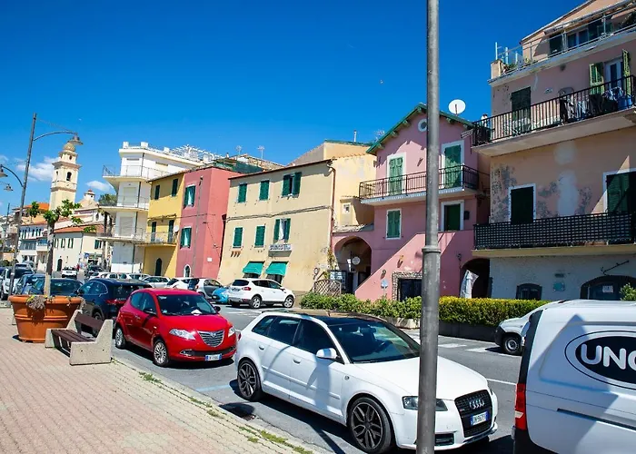 La Casa Di Tina A 20 Metri Dal Mare Apartmán