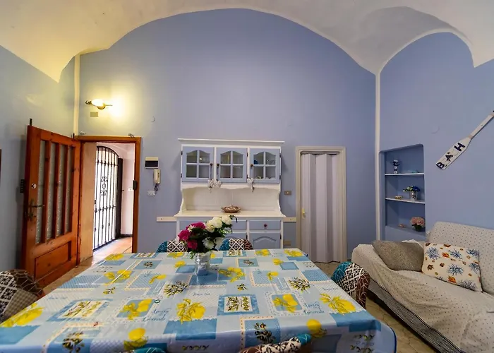 La Casa Di Tina A 20 Metri Dal Mare