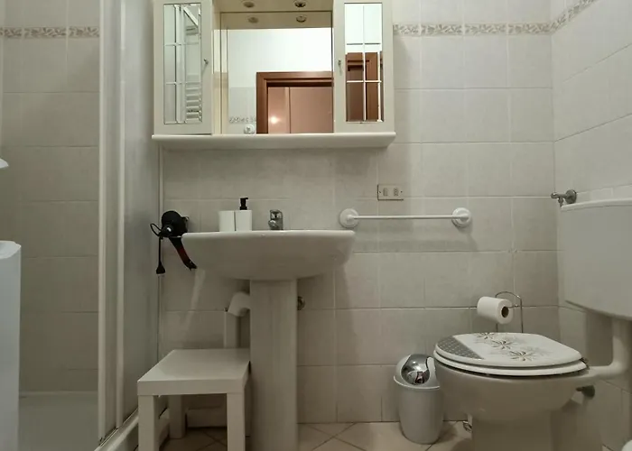 La Casa Di Tina A 20 Metri Dal Mare Apartmán *